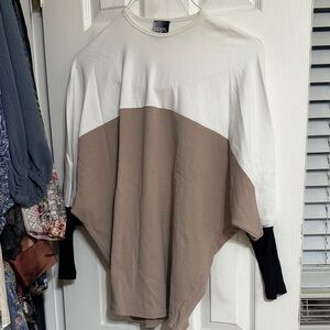oops. Cream & Black Colorblock Oversized Top